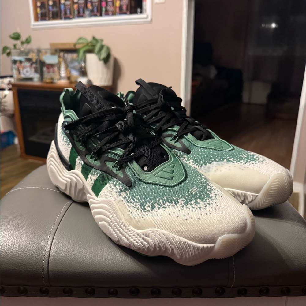 Adidas Basketball Shoes Trae Young 3s